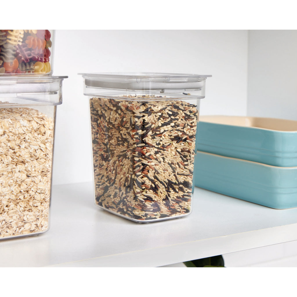 iDesign – Container for dry food small, tall – 23025EU – detail view 5