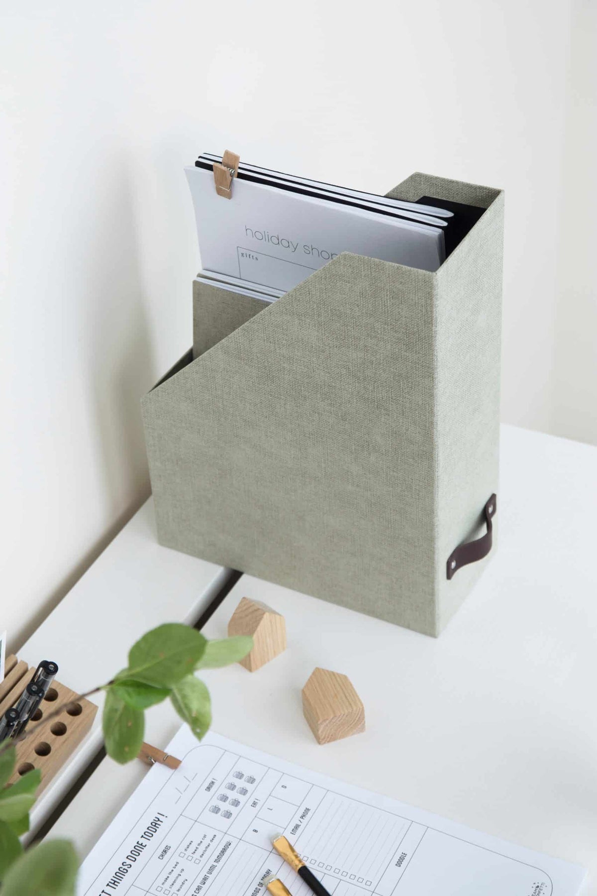 Bigso Box of Sweden – ESTELLE – file organizer documents – detail view 3