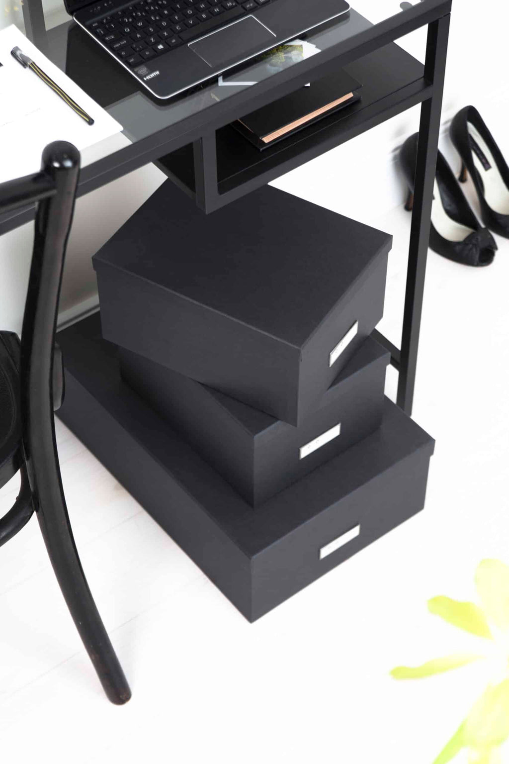 Bigso INGE Set of 3 Document Boxes – Dark Grey – detail view 5