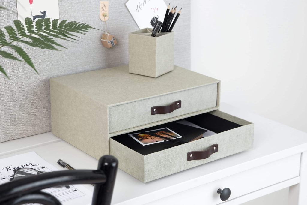 Bigso Box of Sweden – BIRGER – 2-drawer document – linen – detail view 3