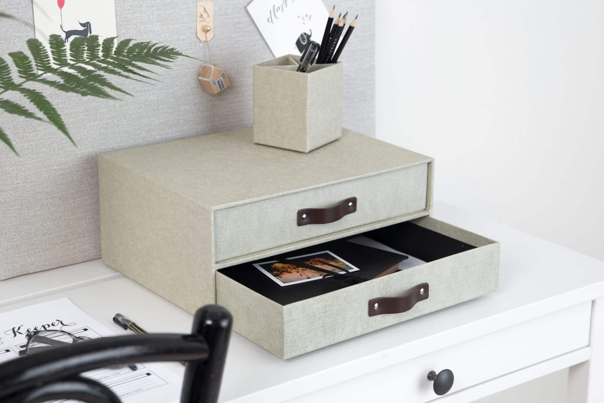 Bigso Box of Sweden – BIRGER – 2-drawer document – linen – detail view 3