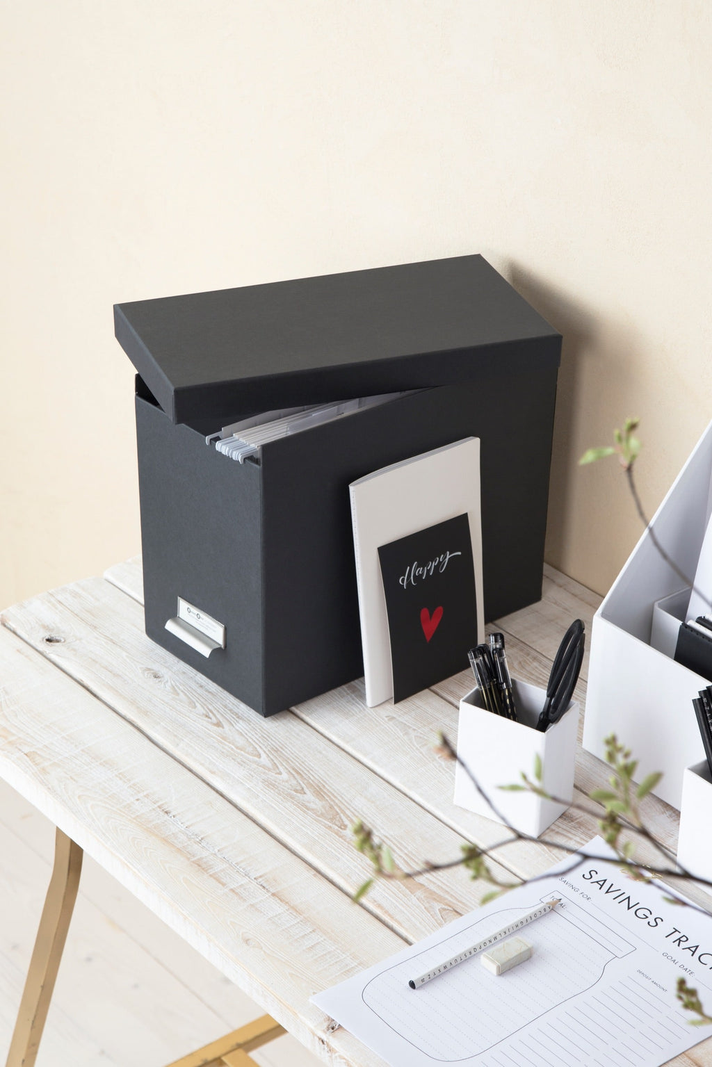 Bigso Box of Sweden – JOHAN – document box – dark grey – detail view 4