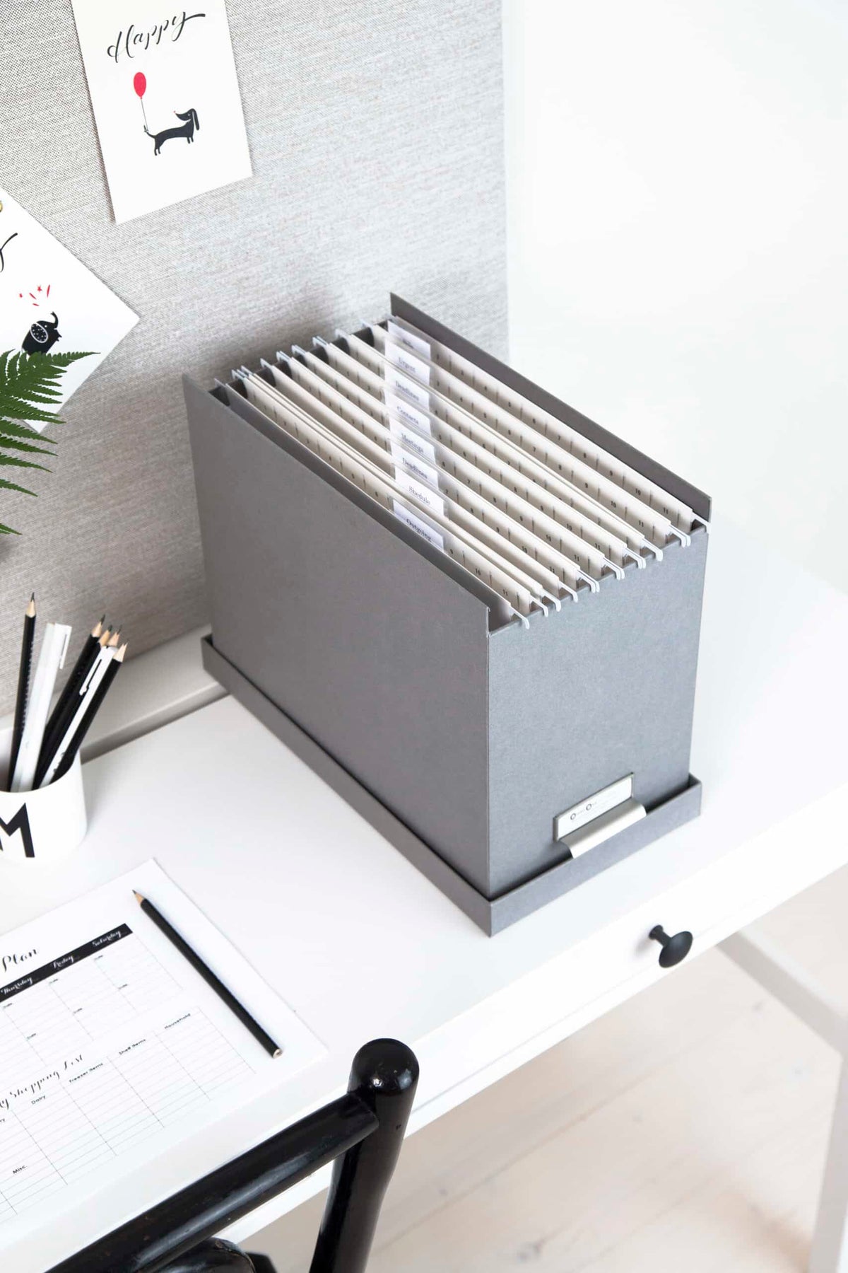 Bigso Box of Sweden – JOHAN – document box – light grey – detail view 4