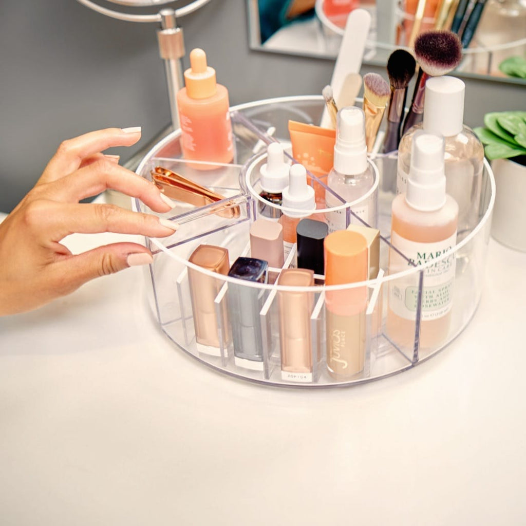 iDesign x Sarah Tanno – Cosmetic Lazy Susan – Clear – – detail view 17