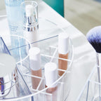 iDesign x Sarah Tanno – Cosmetic Lazy Susan – Clear – – detail view 10