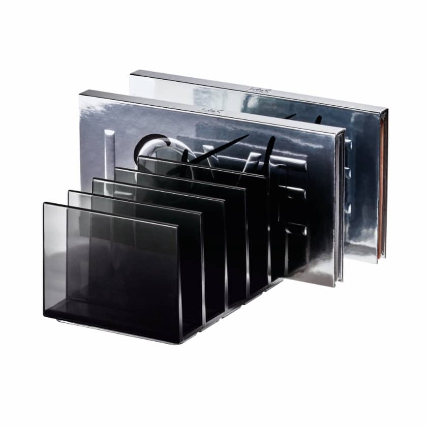iDesign x Sarah Tanno – Cosmetic organizer for palettes – detail view 3