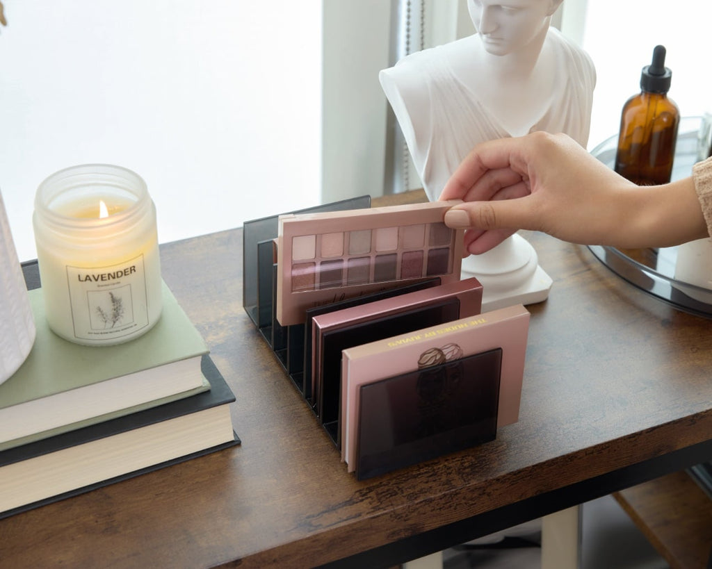 iDesign x Sarah Tanno – Cosmetic organizer for palettes – detail view 7