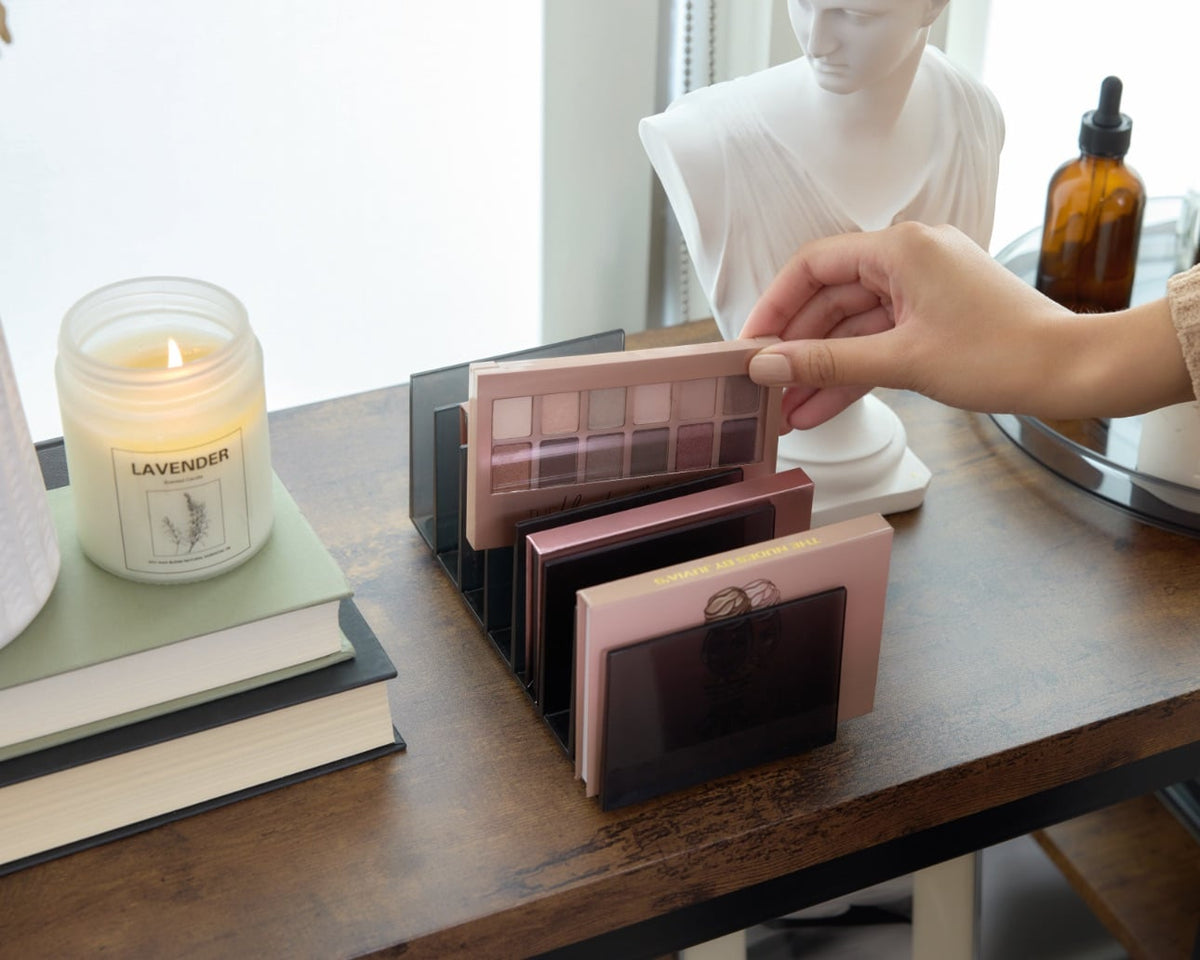iDesign x Sarah Tanno – Cosmetic organizer for palettes – detail view 7