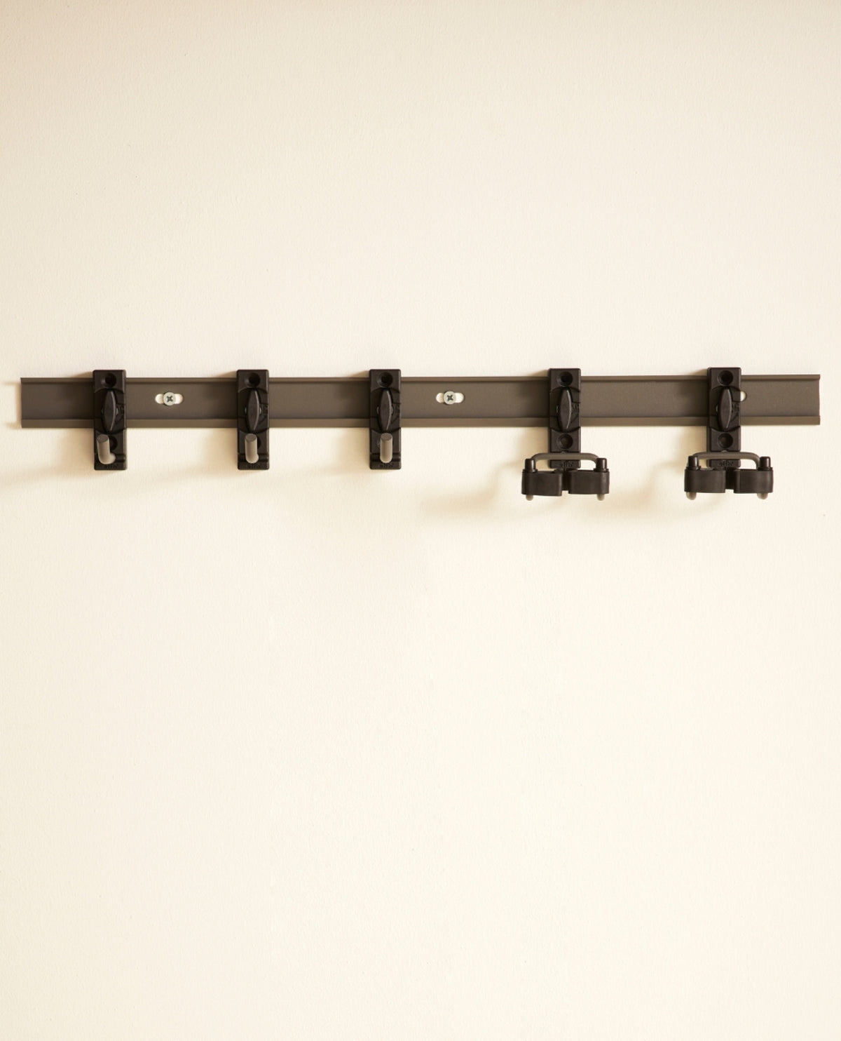 Elfa – Utility rail SET with 5 pcs accessories – 475988