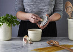 Mason Cash Innovative 2-in-1 Ceramic Garlic Store & Grater – detail view 2