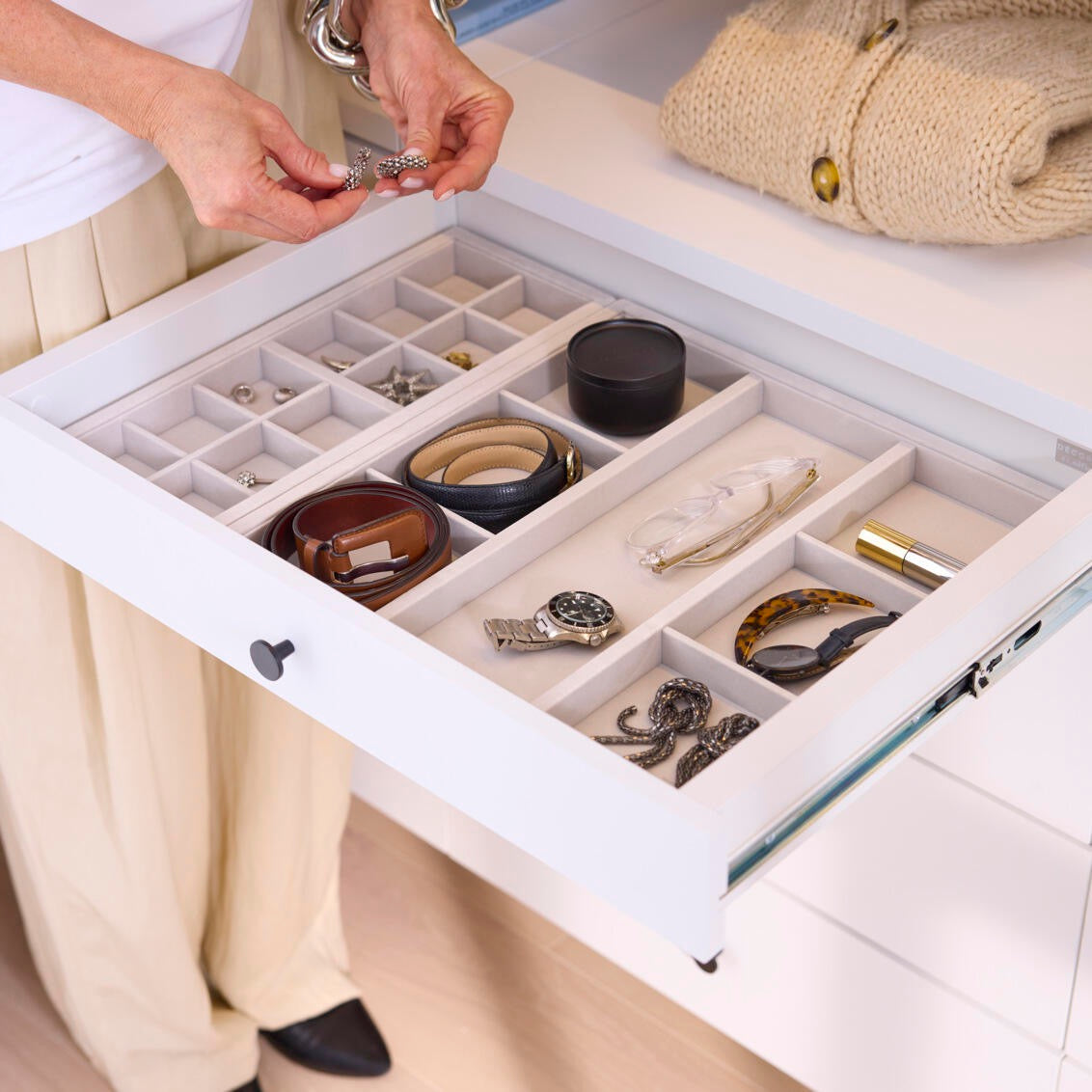 Elfa – Décor+ drawer unit with 12 compartments – detail view 2