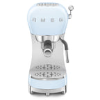 SMEG Coffee Machine ECF02B – detail view 4