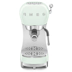 SMEG Coffee Machine ECF02B – detail view 5