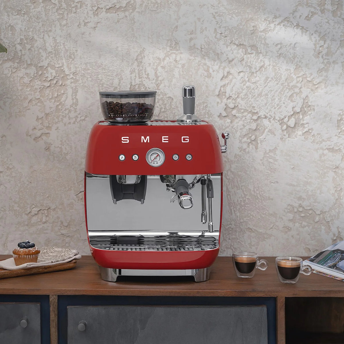 SMEG Coffee Machine EGF03B – detail view 8