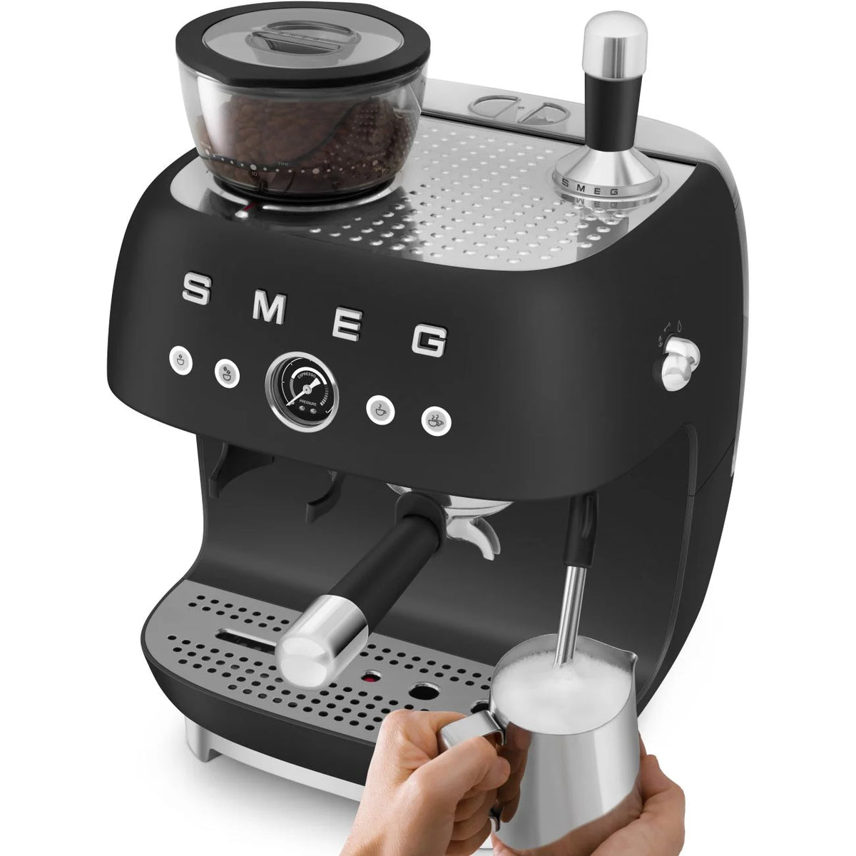 SMEG Coffee Machine EGF03B – detail view 18