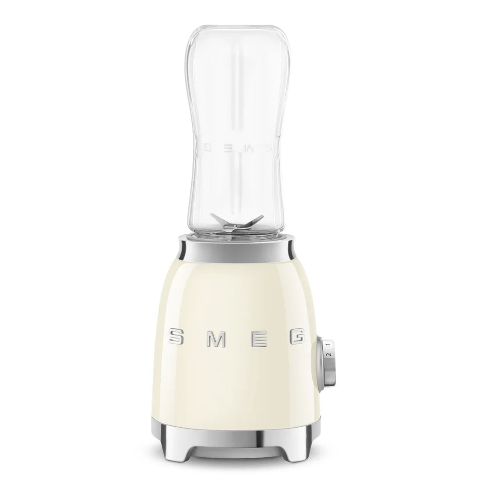 SMEG Blender PBF01B – detail view 2